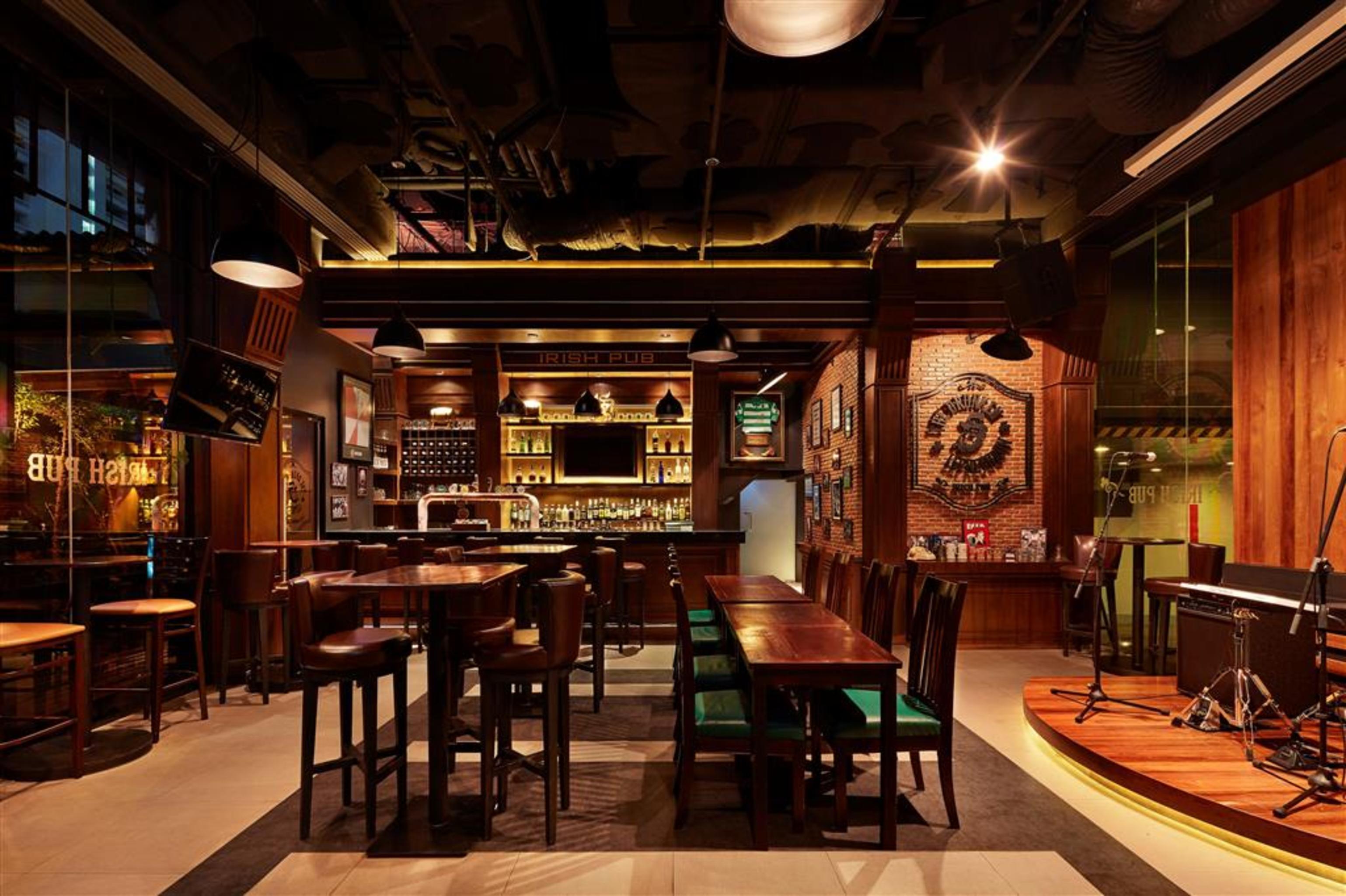 Four Points By Sheraton Bangkok, Sukhumvit 15 Banguecoque Exterior foto