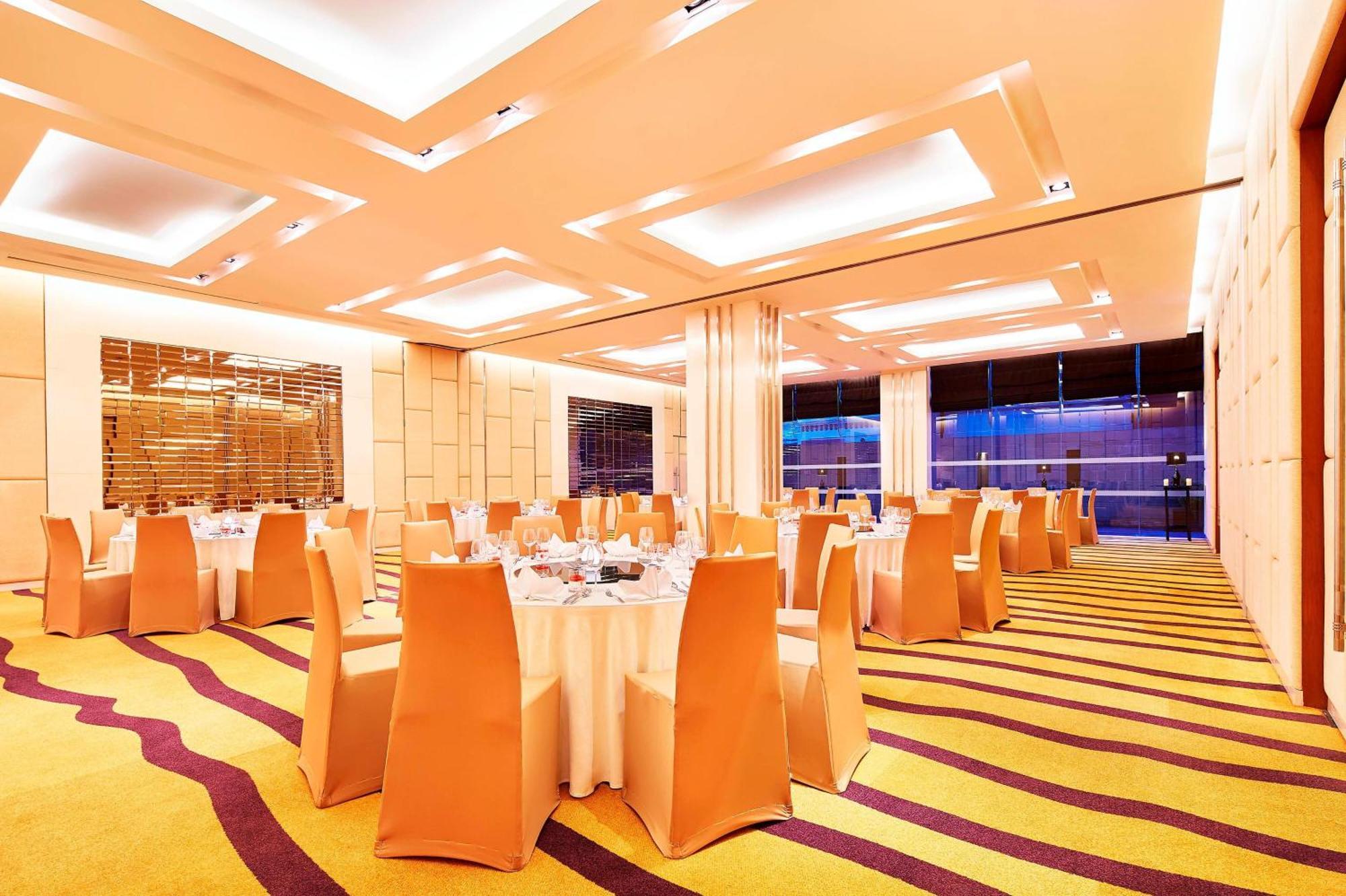 Four Points By Sheraton Bangkok, Sukhumvit 15 Banguecoque Exterior foto