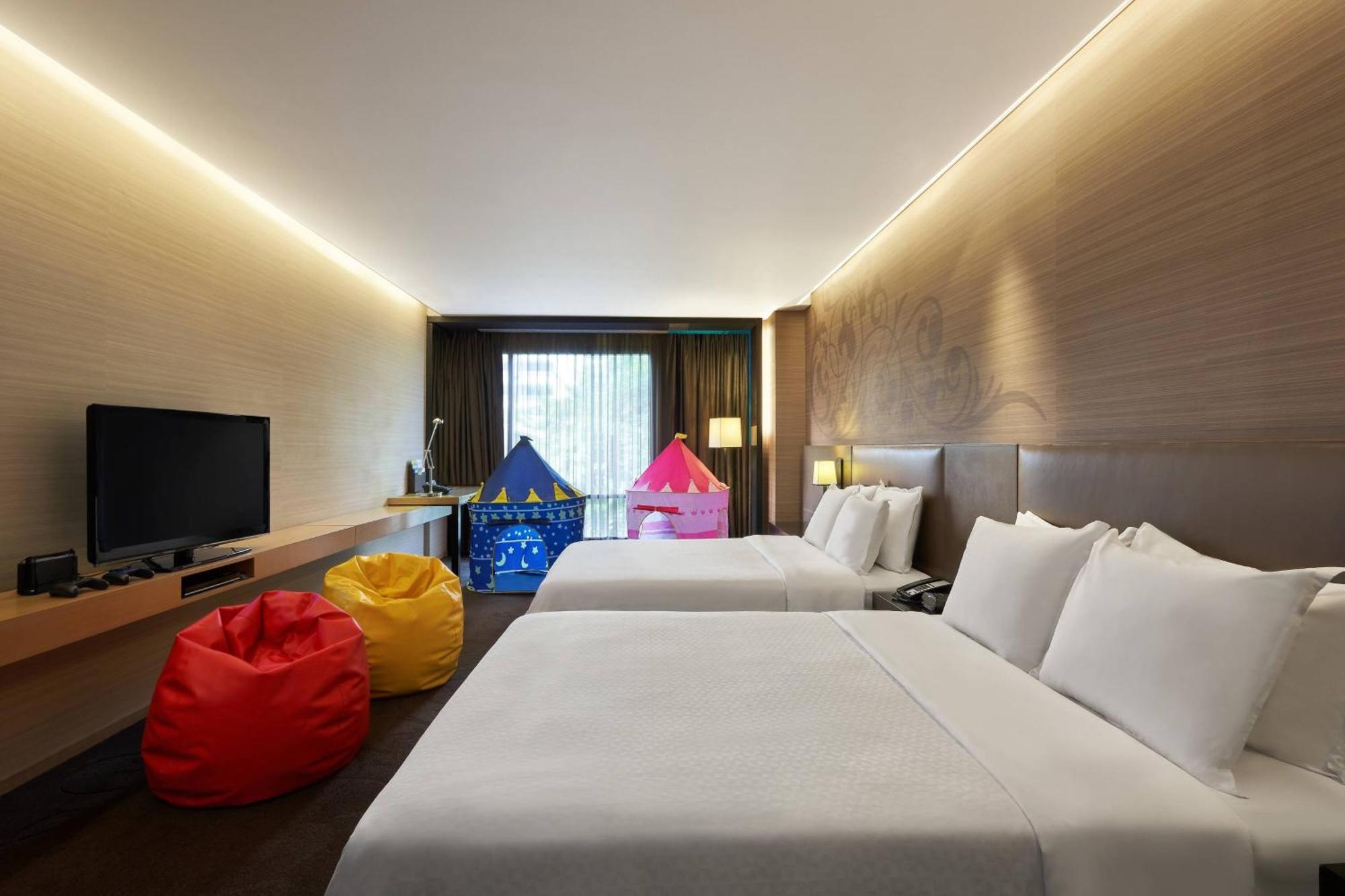 Four Points By Sheraton Bangkok, Sukhumvit 15 Banguecoque Exterior foto