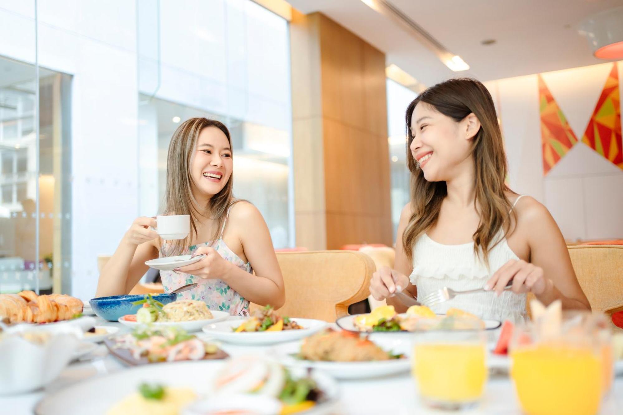 Four Points By Sheraton Bangkok, Sukhumvit 15 Banguecoque Exterior foto